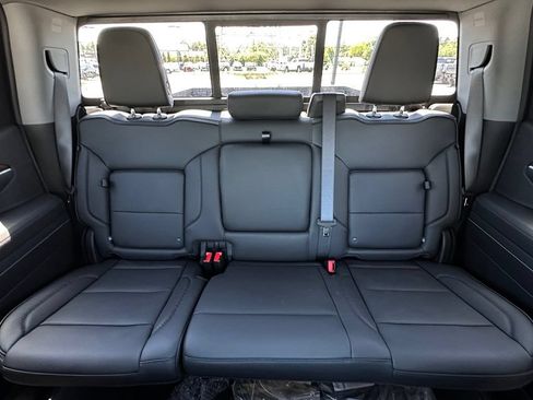 New 2026 GMC Sierra 1500 Denali w/ Denali Reserve Package AWD/4WD image 23