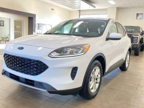 Used 2020 Ford Escape SE AWD/4WD image 4