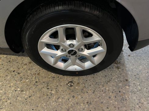 Used 2025 Kia Soul LX w/ LX Technology Package image 29