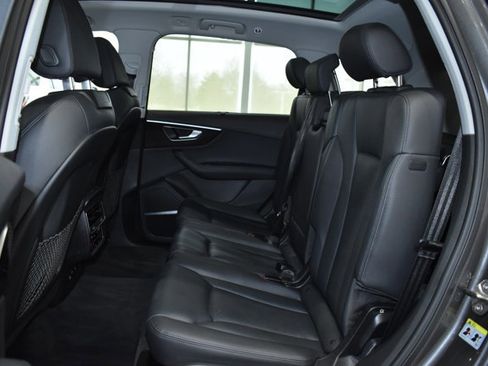 Used 2023 Audi Q7 3.0T Premium Plus w/ Premium Plus Package image 31