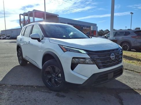 New 2026 Nissan Rogue SV FWD image 1
