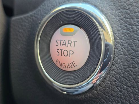 Used 2018 Nissan Altima 2.5 SR w/ SR Midnight Edition image 35