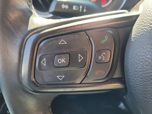 Used 2019 Jeep Wrangler Unlimited Sport S image 32