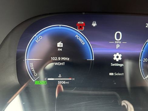 Used 2025 Toyota Highlander Platinum image 41