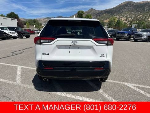 Used 2025 Toyota RAV4 SE AWD/4WD image 5
