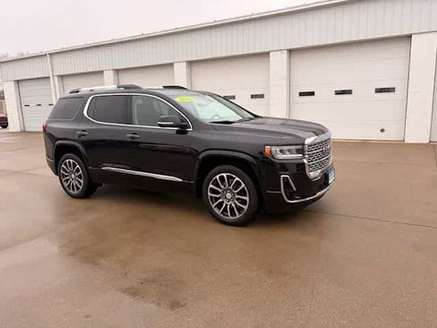 Used 2022 GMC Acadia Denali w/ Denali Ultimate Package image 1