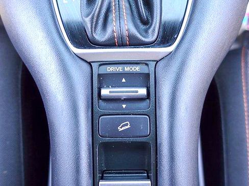 Used 2025 Honda HR-V Sport image 18