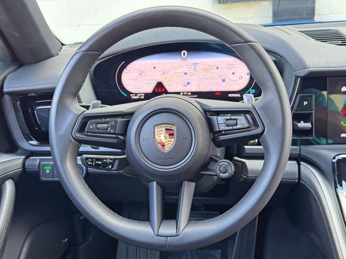 Used 2025 Porsche Panamera w/ Premium Package RWD image 22