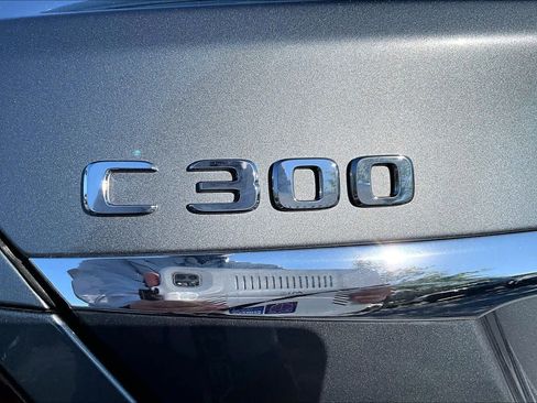 Certified 2017 Mercedes-Benz C 300 4MATIC Sedan image 31