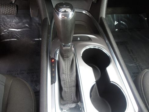 Used 2019 Chevrolet Malibu LT image 25