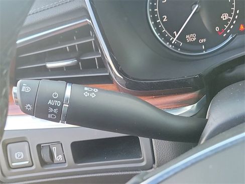 Certified 2023 Cadillac XT5 Premium Luxury image 21