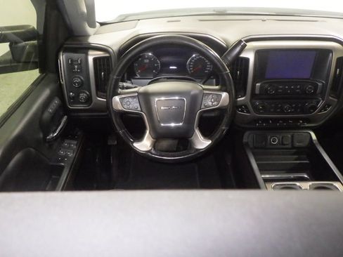 Used 2018 GMC Sierra 2500 Denali AWD/4WD image 9