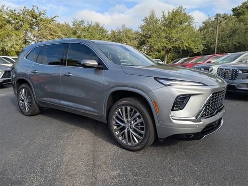 New 2026 Buick Enclave Avenir w/ Super Cruise Package image 2