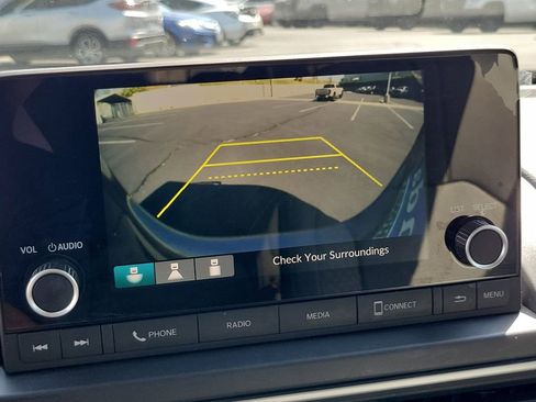 Certified 2023 Honda Pilot LX image 29