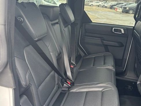 New 2025 Ford Bronco Big Bend w/ Black Diamond Package image 13