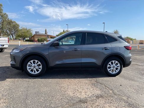 Used 2025 Ford Escape Active FWD image 3