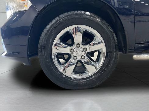 Used 2019 RAM 1500 Express w/ Express Value Package AWD/4WD image 22