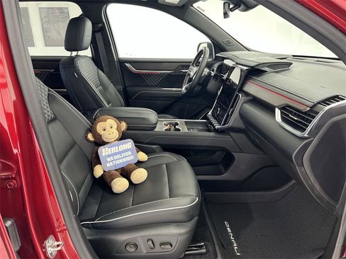 Used 2024 GMC Acadia Denali w/ LPO, Floor Liner Package image 26