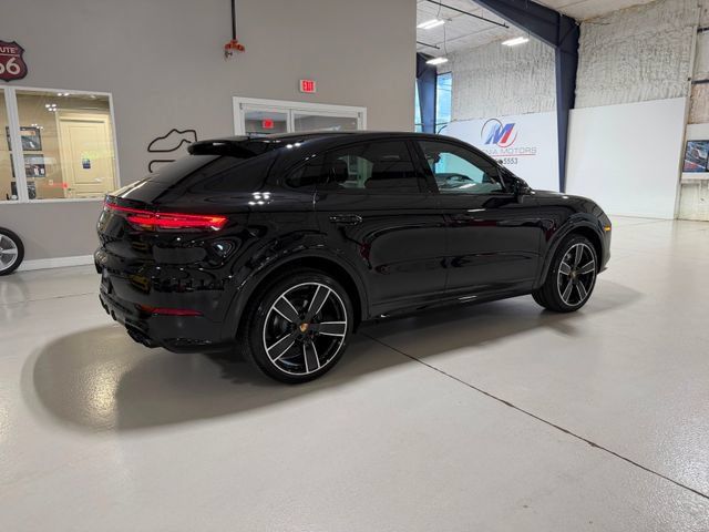 Used 2023 Porsche Cayenne Platinum Edition AWD/4WD image 63