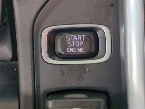 Used 2015 Volvo XC60 T5 image 13