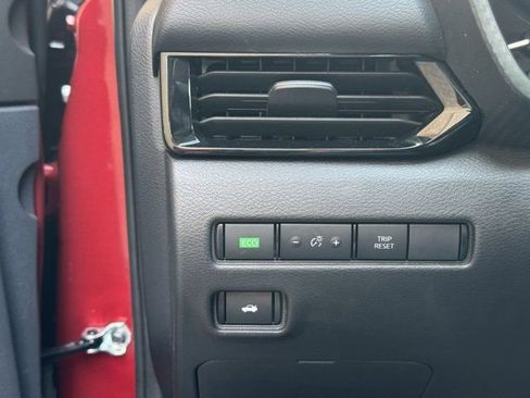 Used 2023 Nissan Sentra SV w/ All-Weather Package FWD image 9