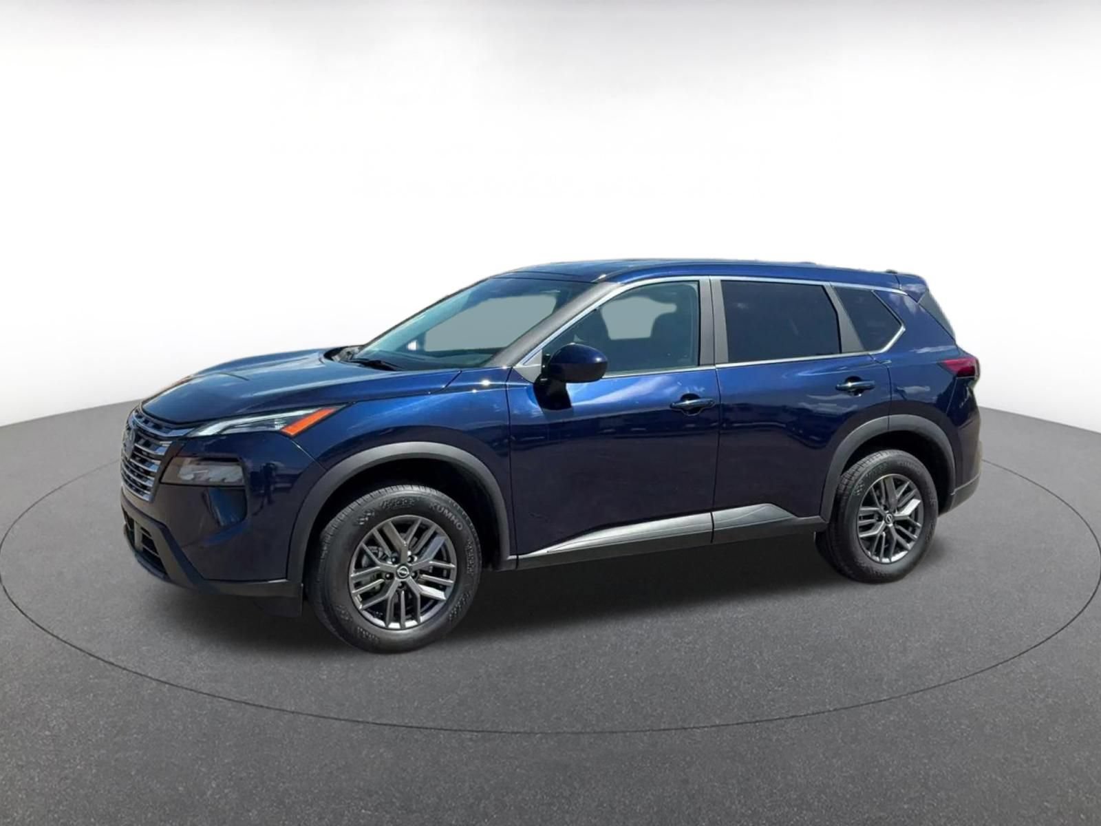 Used 2026 Nissan Rogue SV FWD image 7