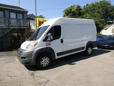 Used 2015 RAM ProMaster 1500 w/ Interior Convenience Group image 3