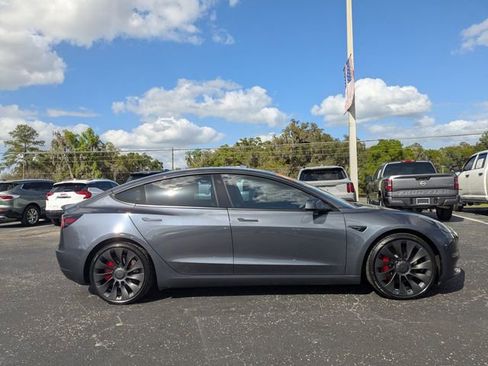 Used 2023 Tesla Model 3 Performance image 2