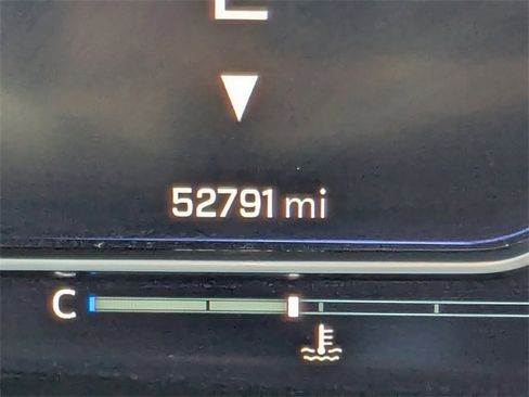 Used 2023 Chevrolet Tahoe LT image 29