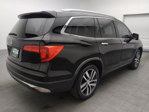 Used 2016 Honda Pilot Touring image 9