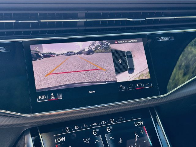 Used 2025 Audi SQ7 Prestige AWD/4WD image 31