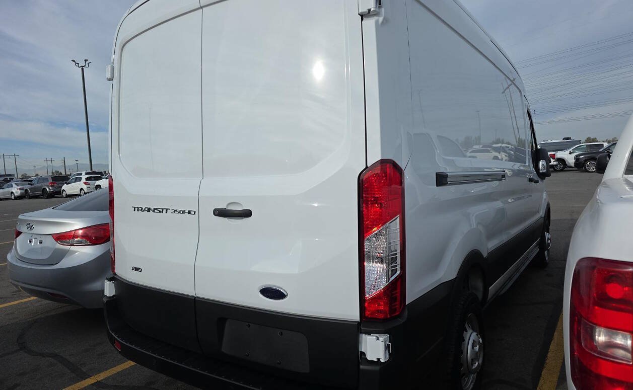 Used 2025 Ford Transit 350 148 Medium Roof AWD image 2