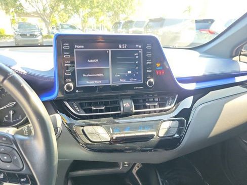 Certified 2022 Toyota C-HR XLE FWD image 22