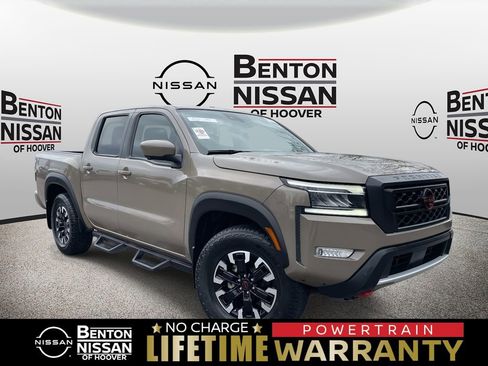 Used 2024 Nissan Frontier PRO-4X w/ Pro Convenience Package image 1