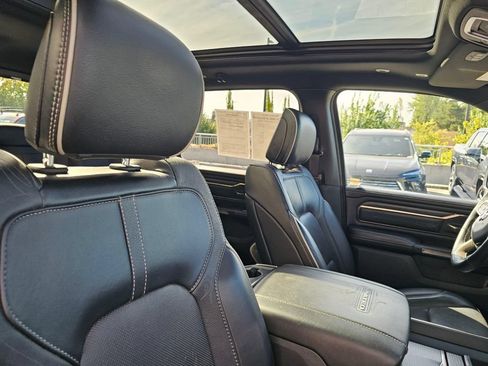 Used 2019 RAM 1500 Limited AWD/4WD image 11