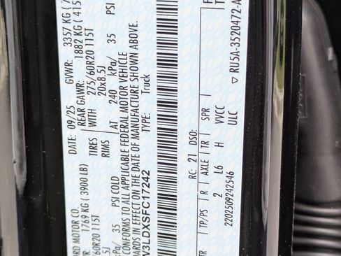 Certified 2025 Ford F150 XLT w/ Equipment Group 302A MID AWD/4WD image 15