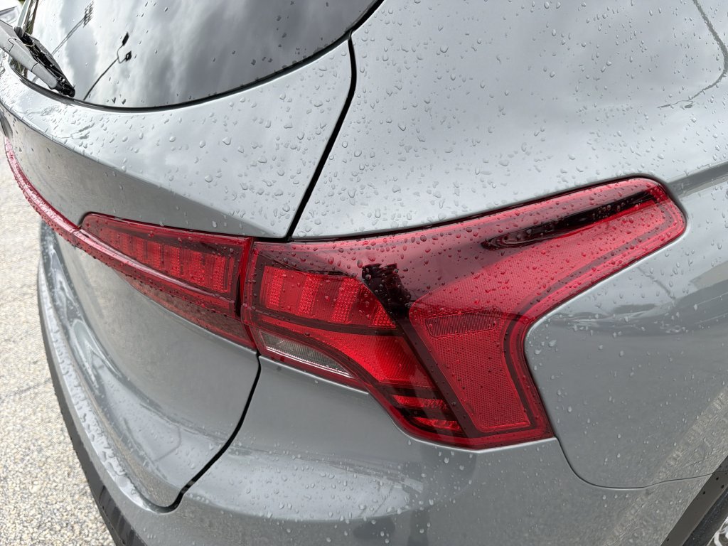 Used 2022 Hyundai Santa Fe SEL FWD image 10