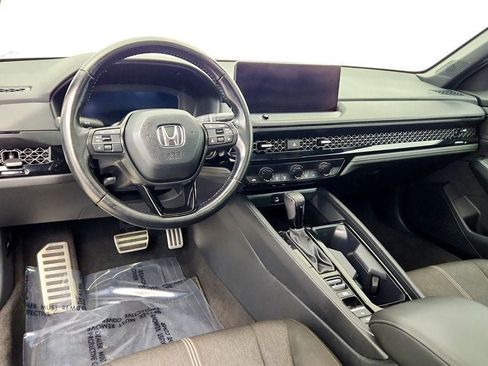 Used 2024 Honda Accord Sport image 13