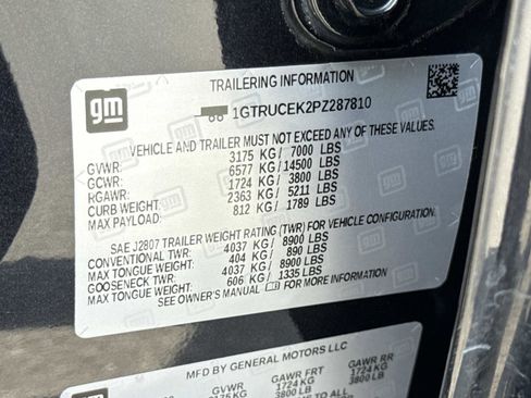 Used 2023 GMC Sierra 1500 Elevation image 30