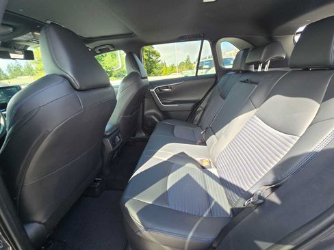 Used 2019 Toyota RAV4 XSE w/ Carpet Mat Package AWD/4WD image 16