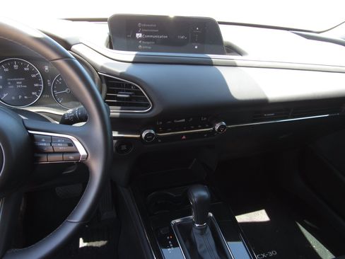 Used 2025 MAZDA CX-30 AWD 2.5 S w/ Preferred Package image 18