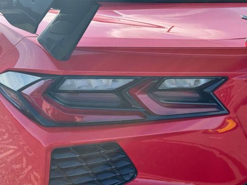 Used 2022 Chevrolet Corvette Stingray Premium Cpe w/ Z51 Performance Package RWD image 10