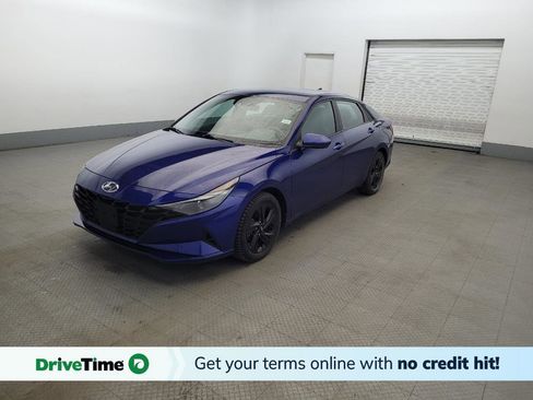 Used 2022 Hyundai Elantra SEL w/ Convenience Package FWD image 1