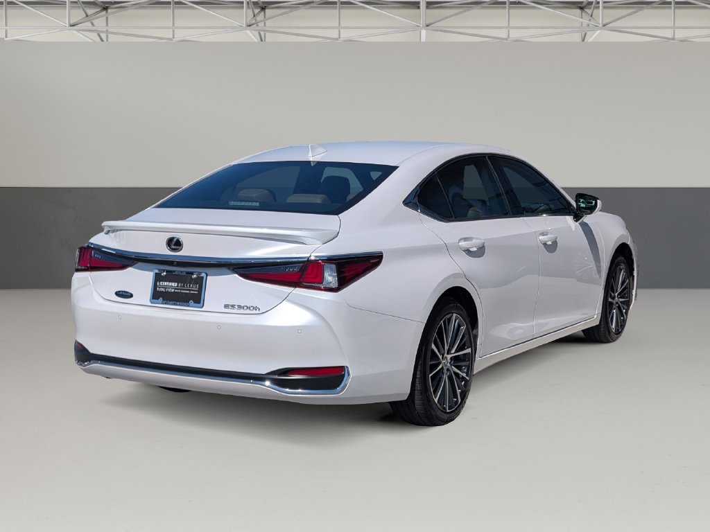 Used 2023 Lexus ES 300h w/ Premium Package FWD image 11