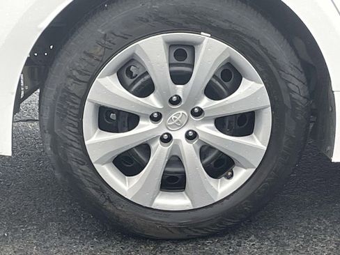 Used 2024 Toyota Corolla LE image 13