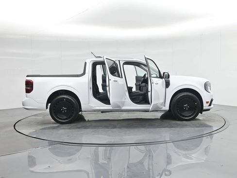 New 2025 Ford Maverick Lobo AWD/4WD image 4