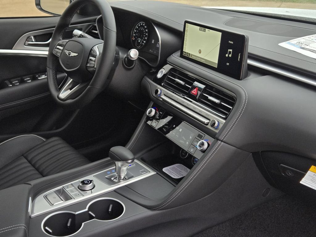 Used 2026 Genesis G70 2.5T Prestige RWD image 8