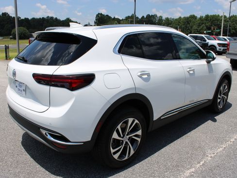 Used 2023 Buick Envision Essence AWD/4WD image 6