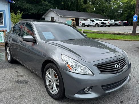Used 2013 INFINITI G37 x Sedan w/ Premium Pkg AWD/4WD image 3