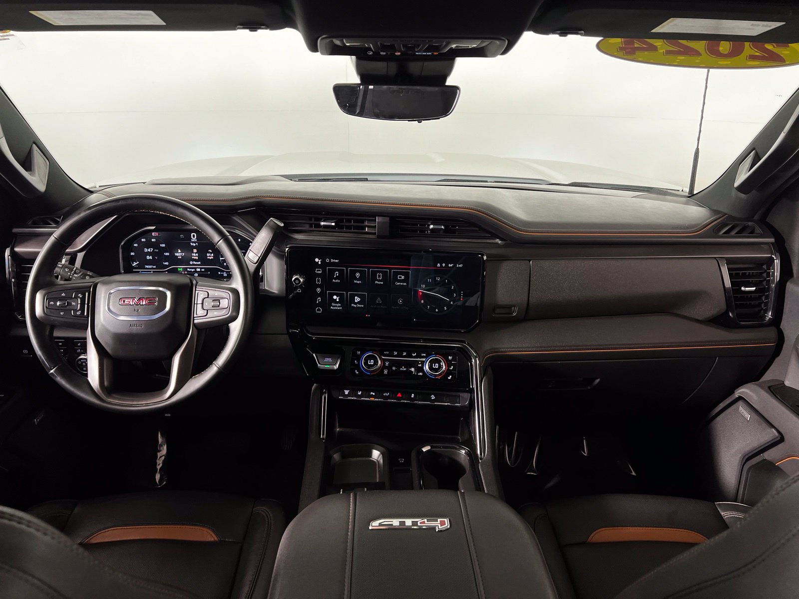 Used 2024 GMC Sierra 2500 AT4 w/ AT4 Premium Plus Package AWD/4WD image 29